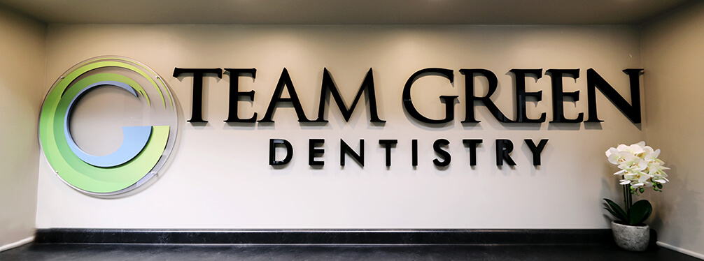 Team Green Dentistry sign